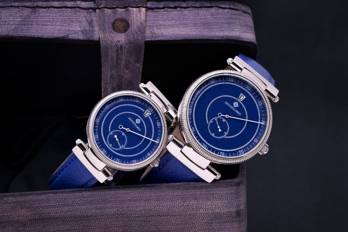 Couple Jumping Hour Watch - Blue