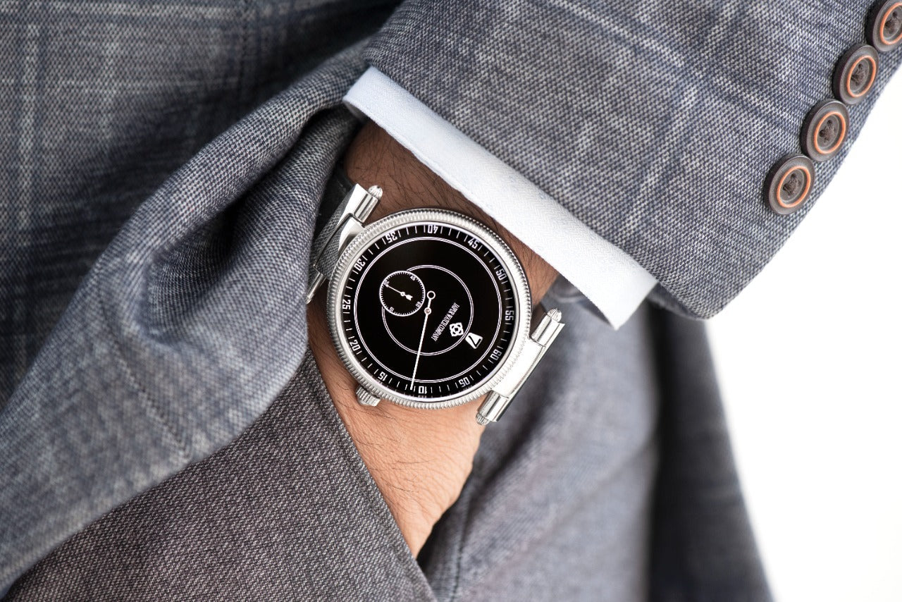 Couple Jumping Hour Watch - Black